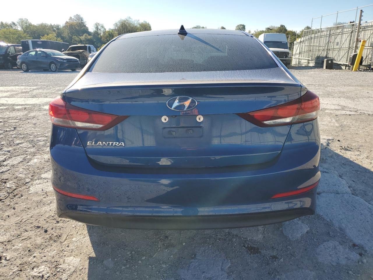 5NPD84LF6HH089475 2017 Hyundai Elantra Se