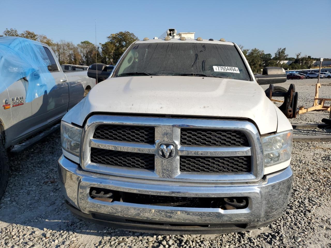 2016 RAM 3500 - Image 5