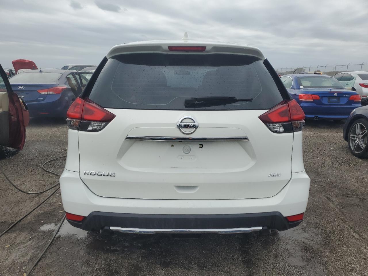 2018 Nissan Rogue S VIN: KNMAT2MV9JP554157 Lot: 75049454