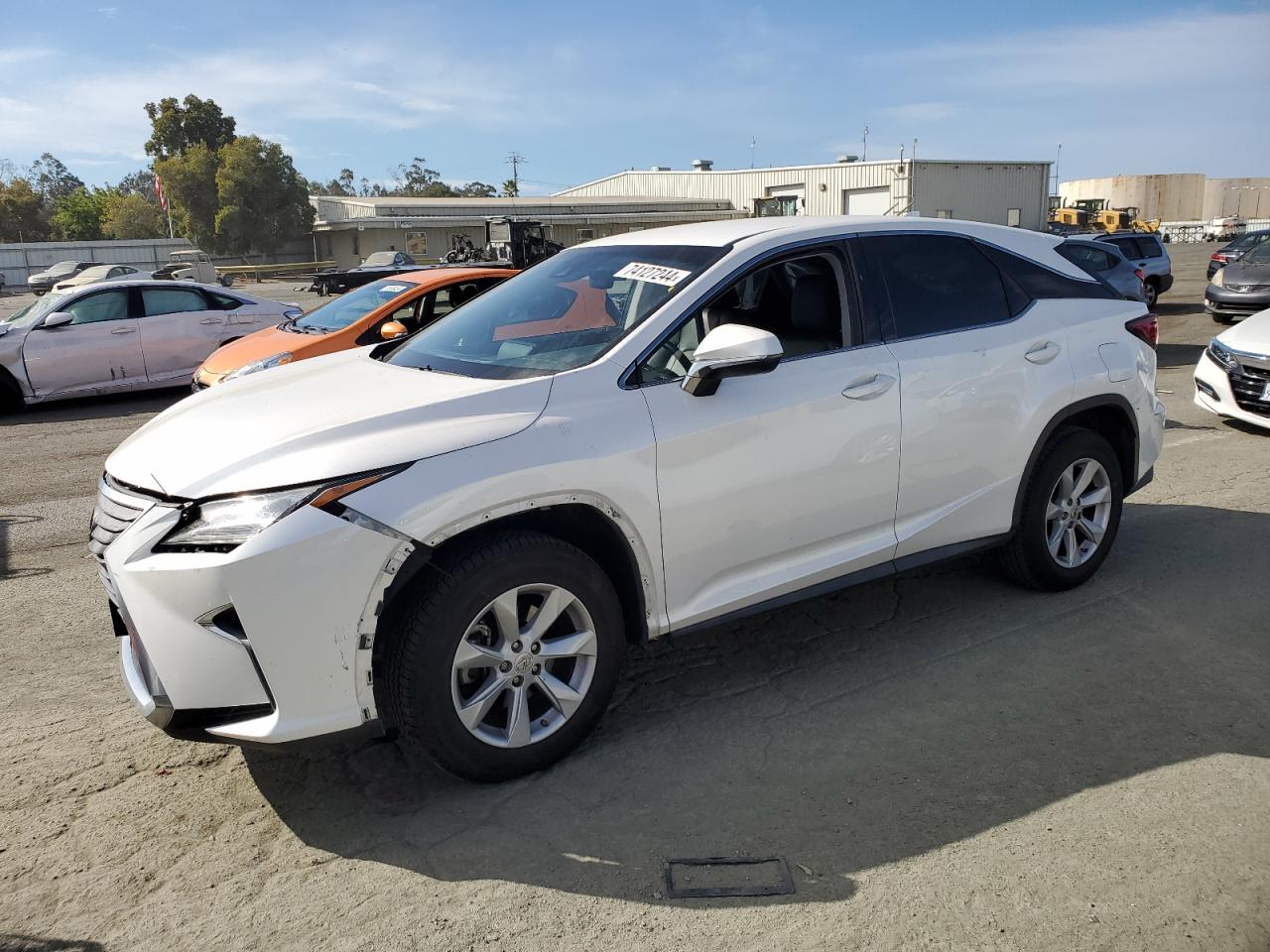 2T2BZMCA2HC112788 2017 LEXUS RX - Image 1