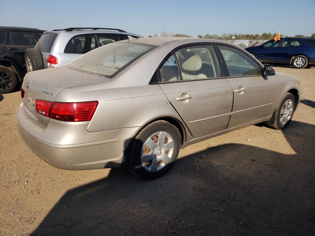 2009 Hyundai Sonata - Image 3