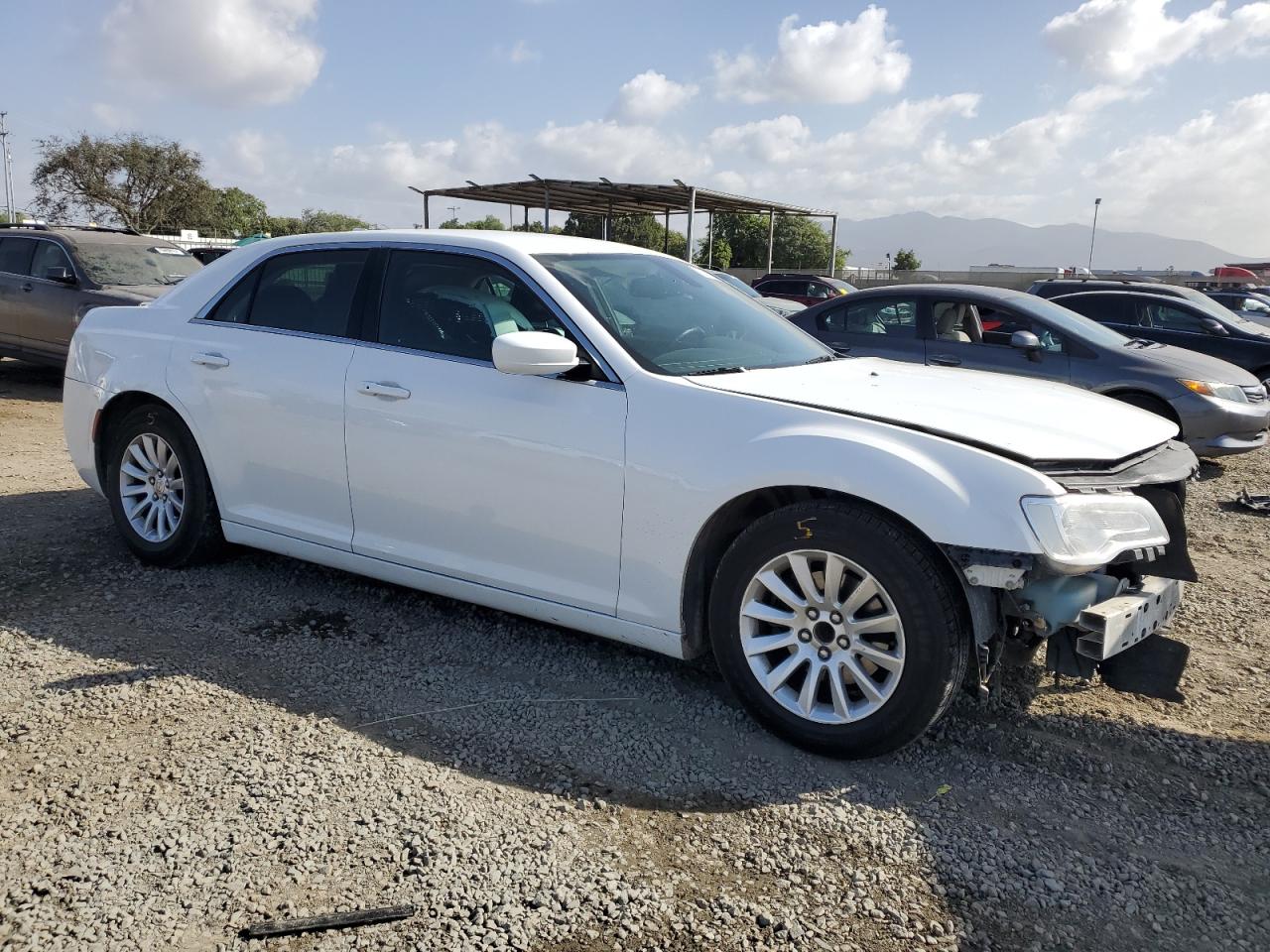 2015 Chrysler 300 - Image 4
