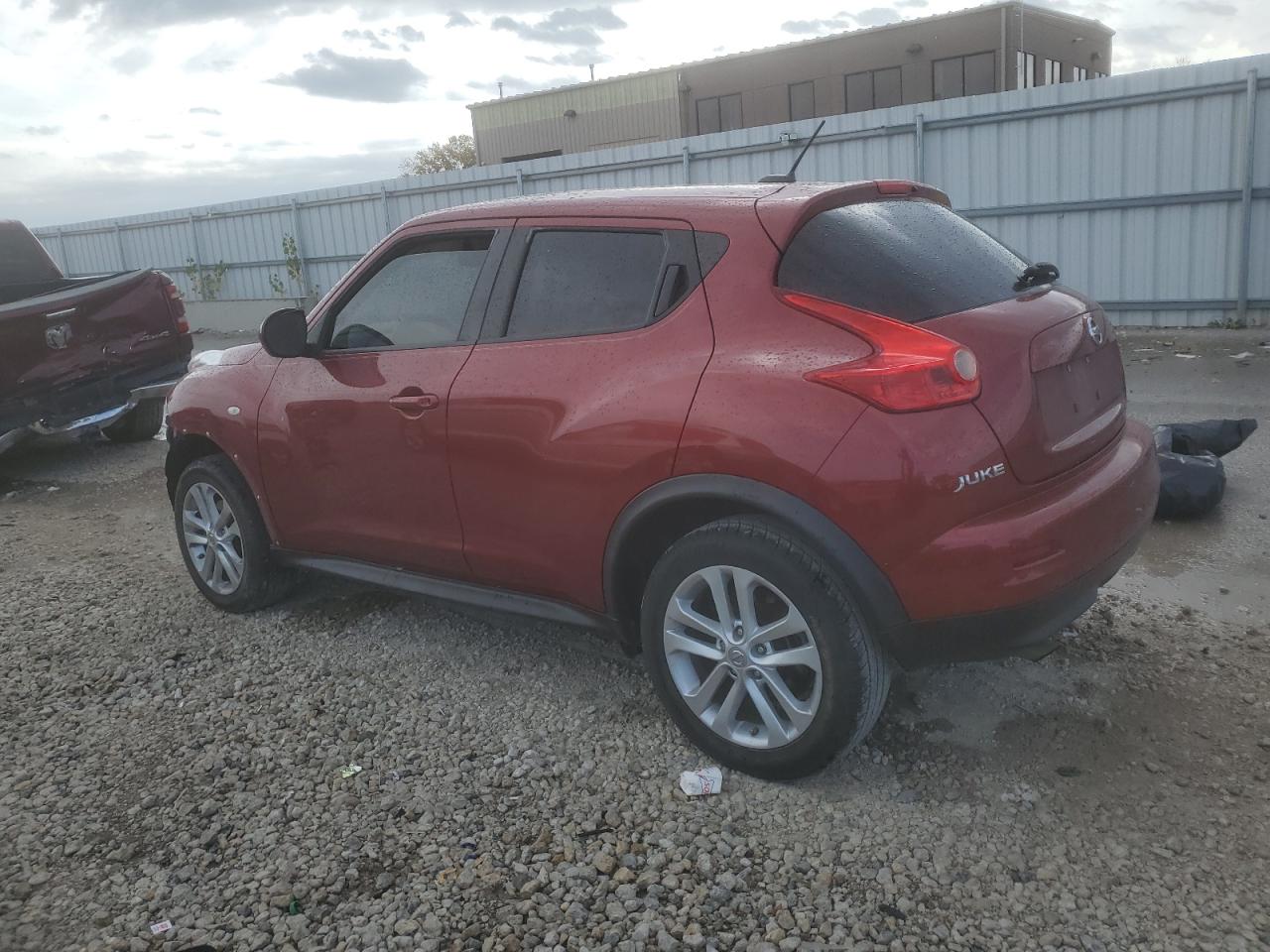 2013 Nissan Juke - Image 2