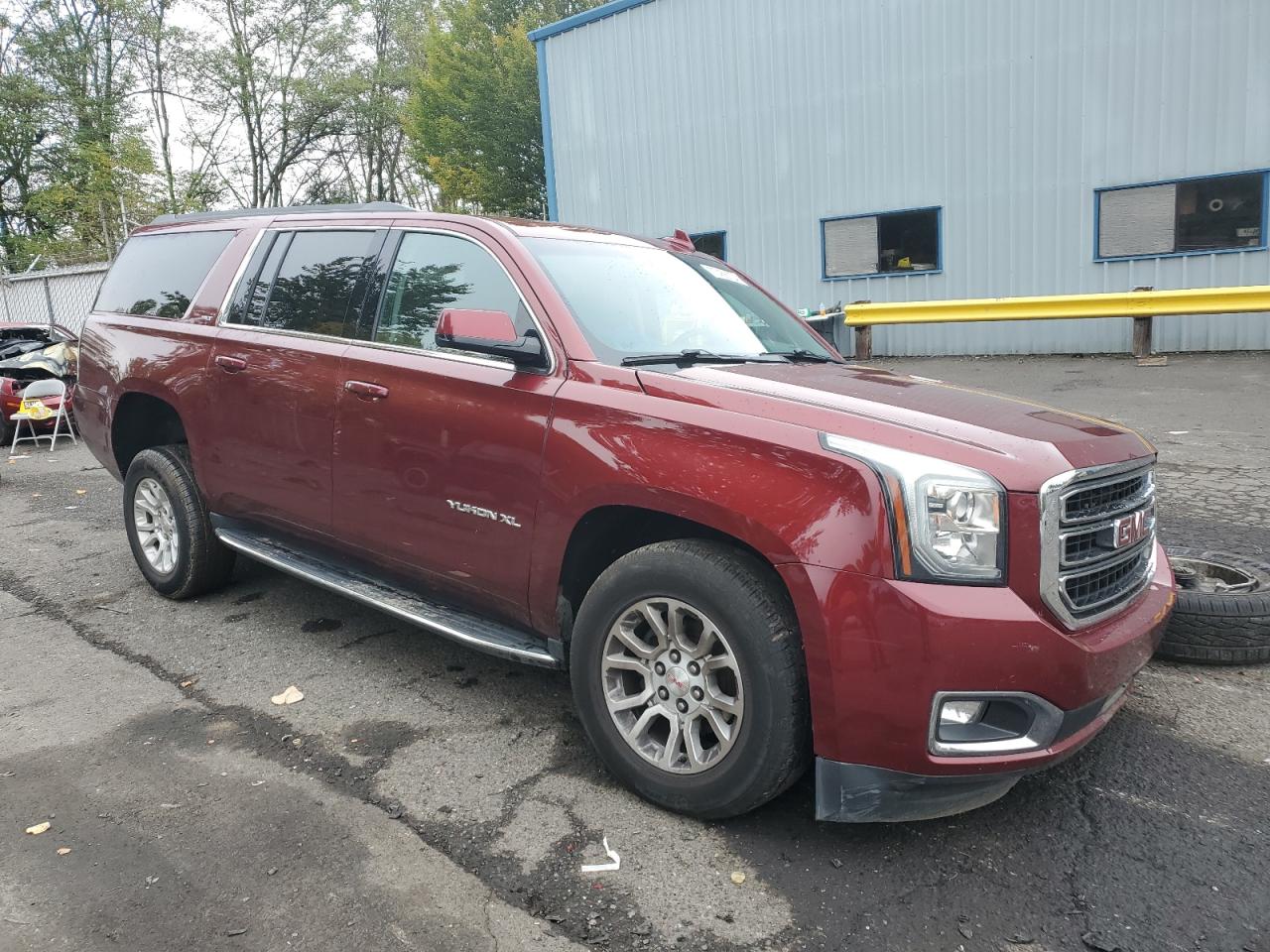 2019 GMC Yukon - Image 4
