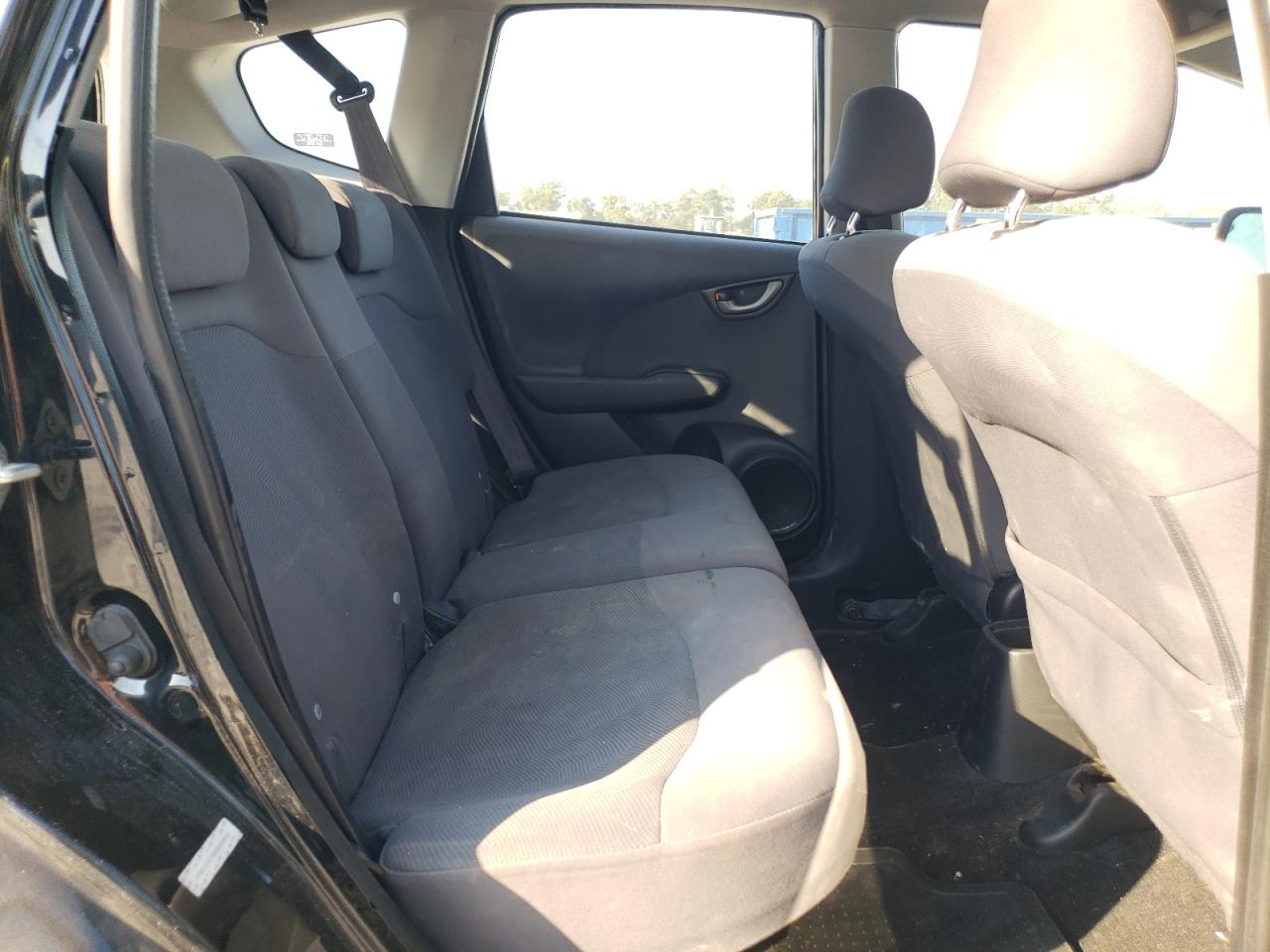 2009 Honda Fit - Image 10