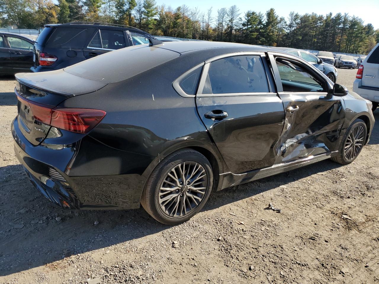 2023 Kia Forte - Image 3