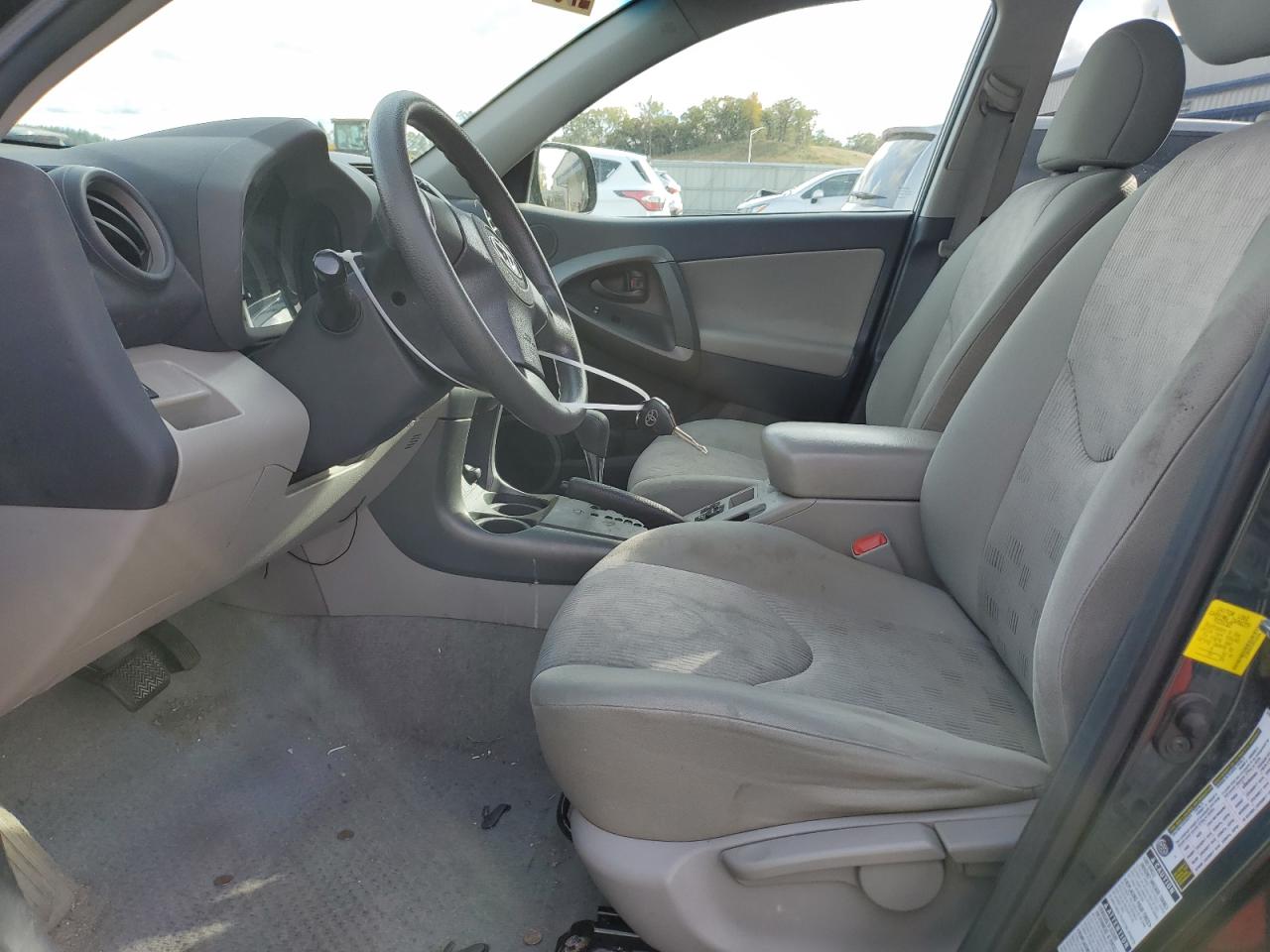 2011 Toyota RAV 4 - Image 7