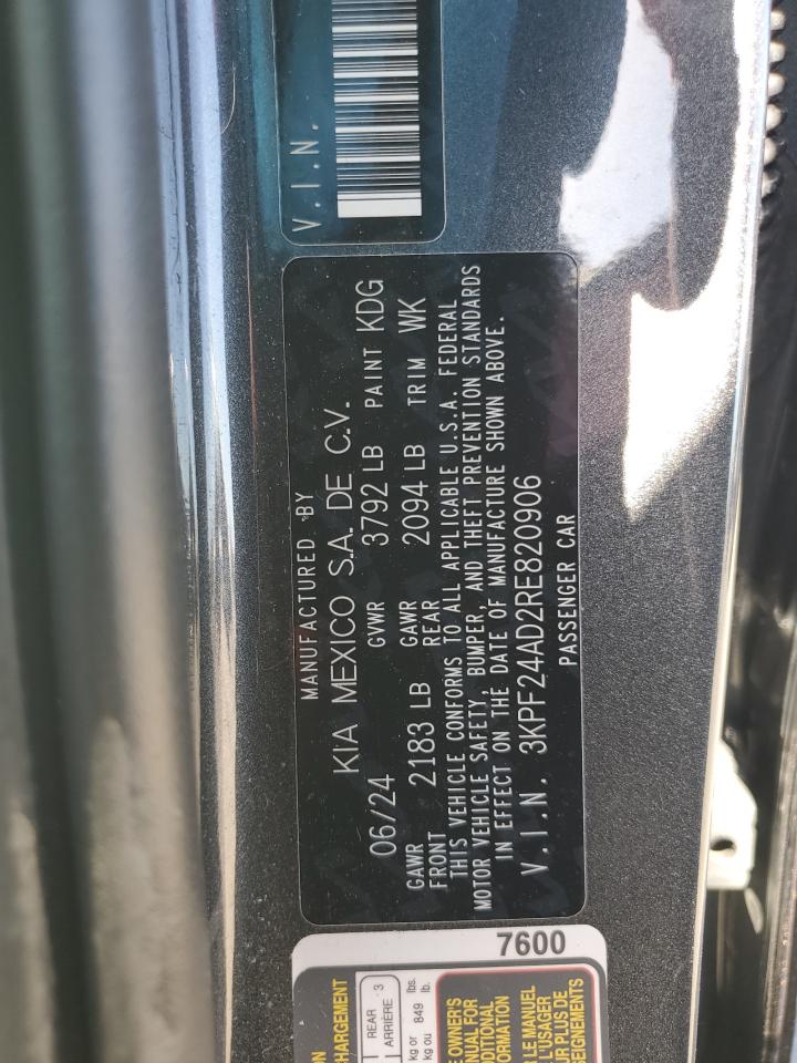 2024 Kia Forte - Image 12