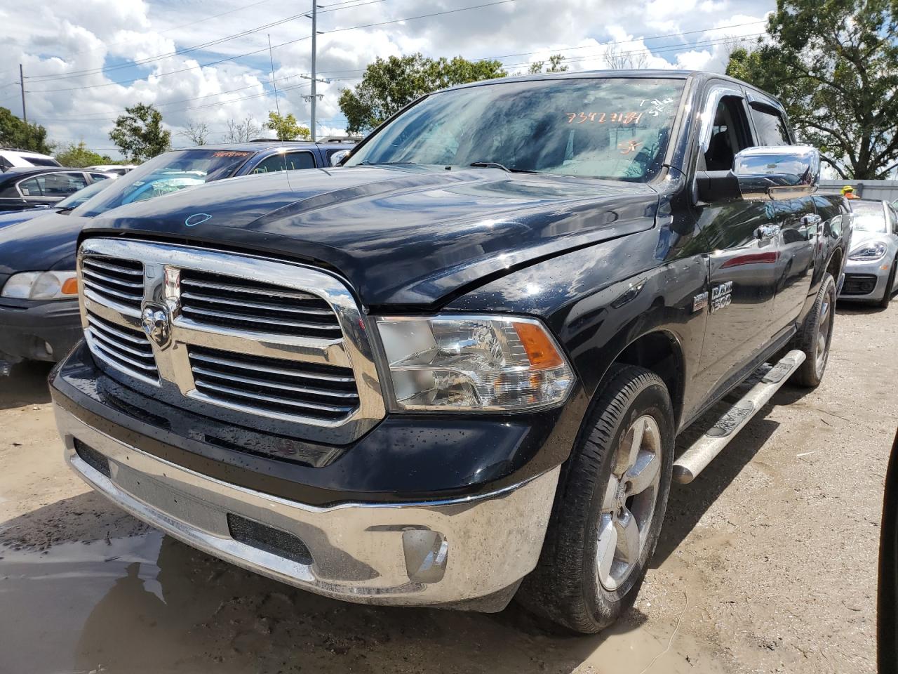 1C6RR7LTXES231051 2014 Ram 1500 Slt