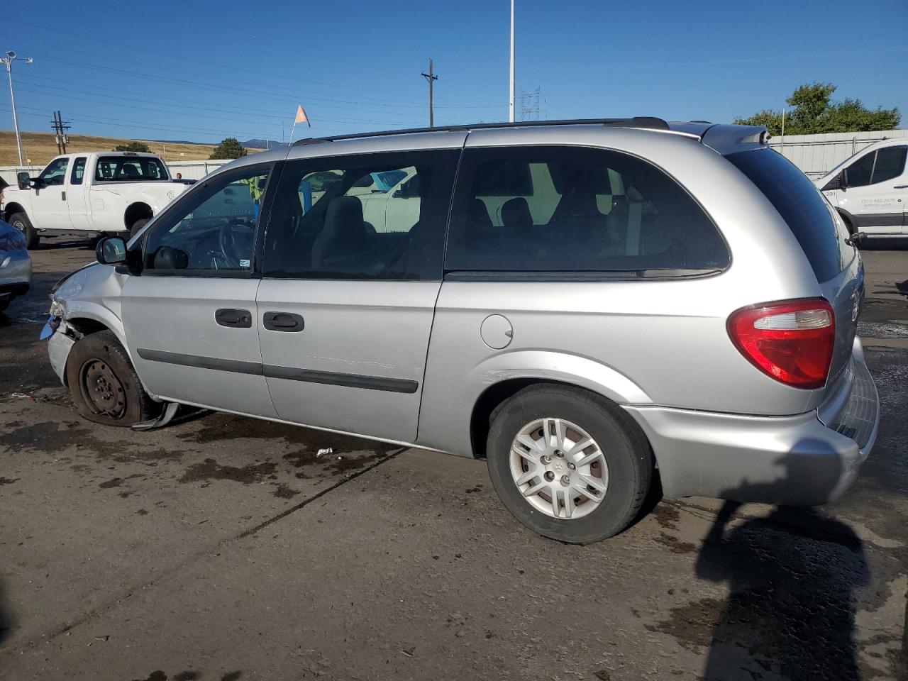 2005 Dodge Grand Caravan Se VIN: 1D4GP24R95B153909 Lot: 73667724