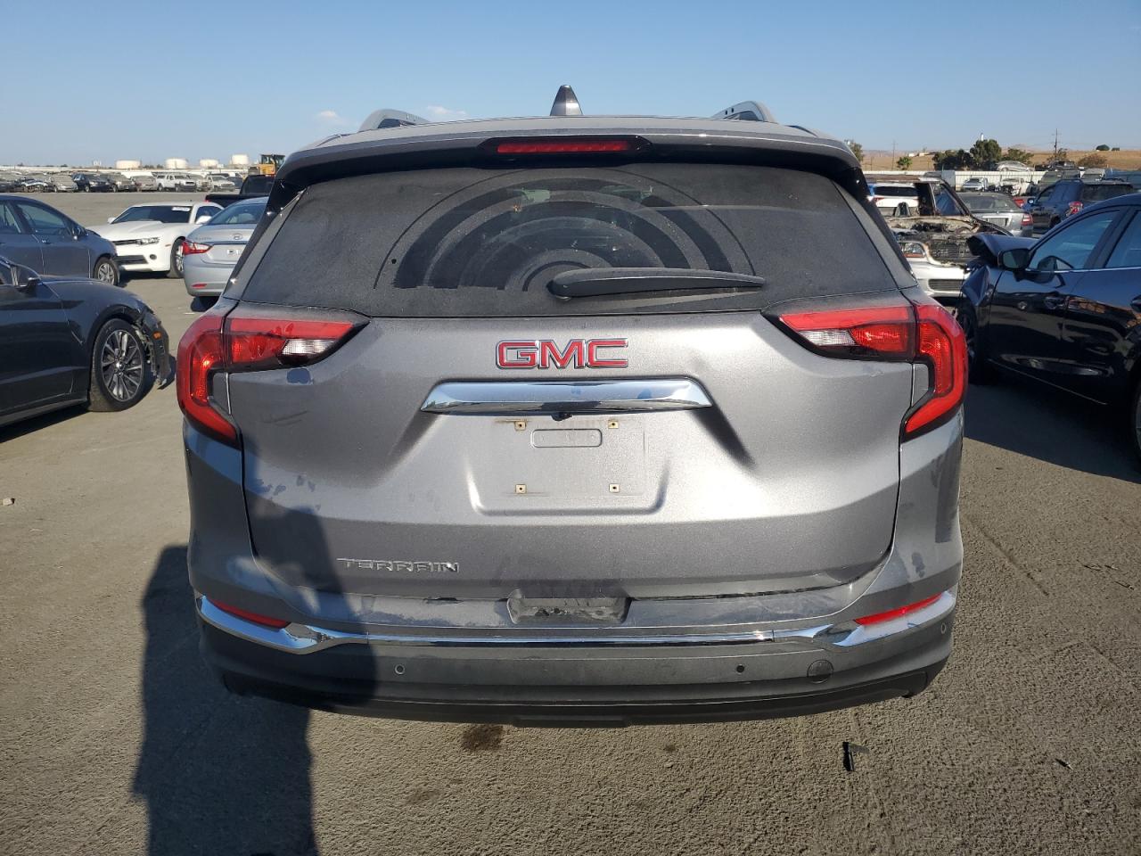 3GKALPEV2JL343586 2018 GMC Terrain Slt