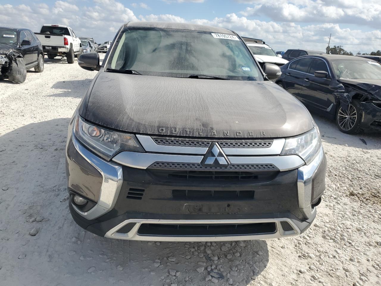 2019 Mitsubishi Outlander - Image 5