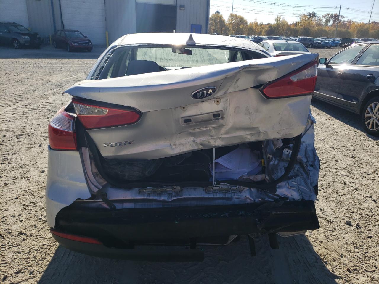 2016 Kia Forte - Image 6