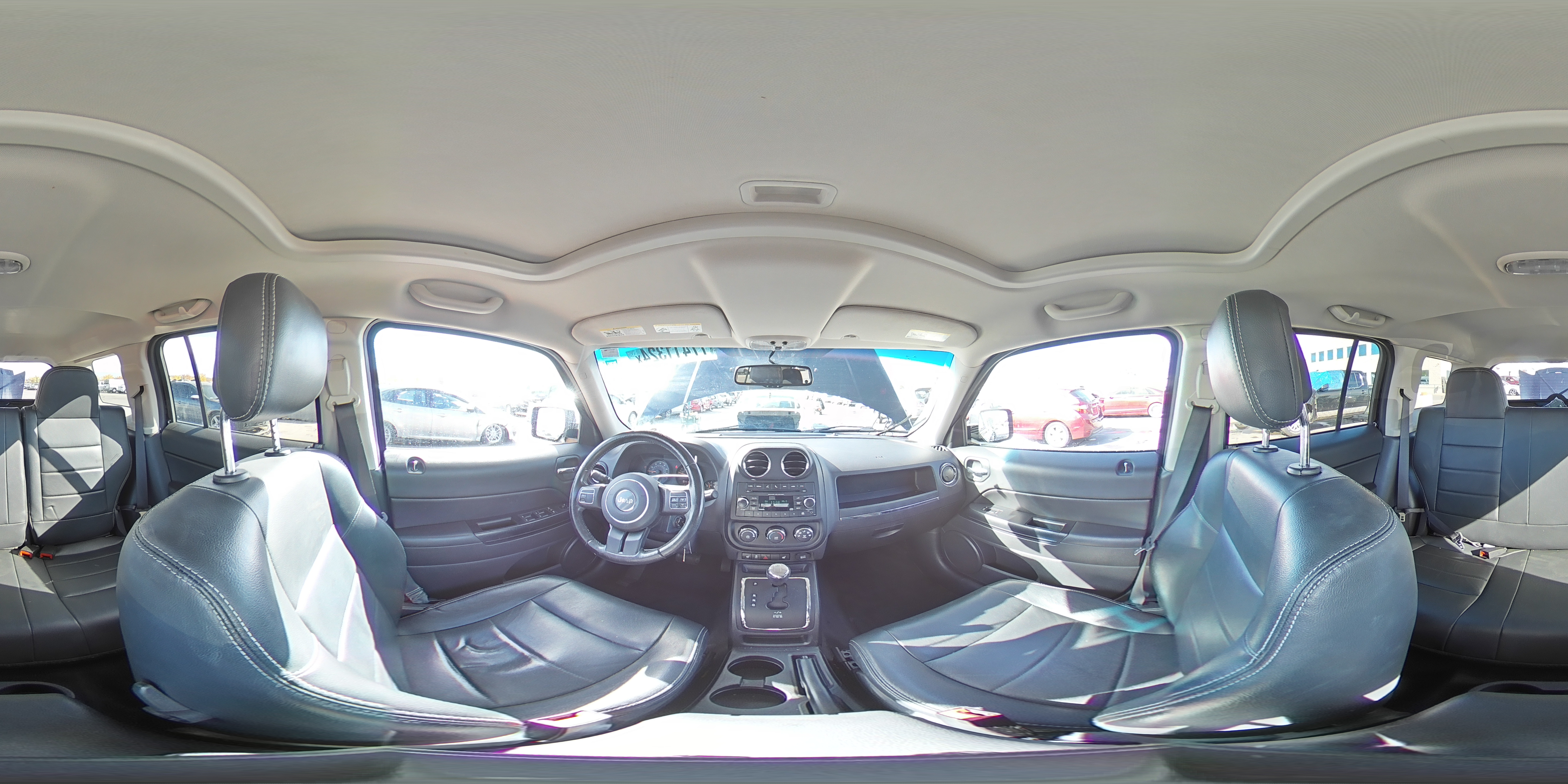 2017 Jeep Liberty (Patriot) - Image 16