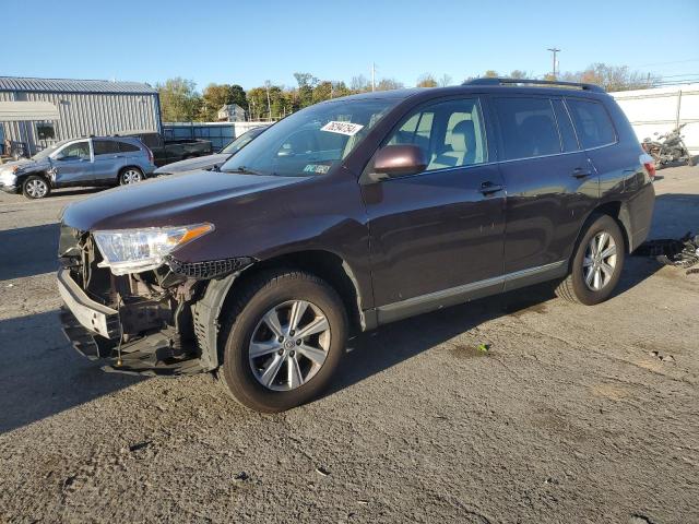 2013 Toyota Highlander Base