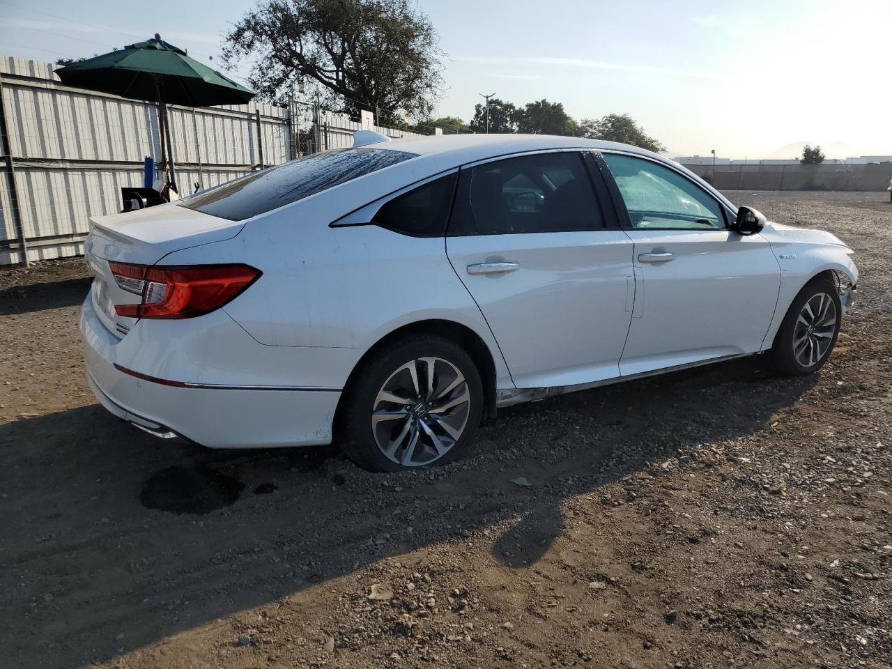 1HGCV3F90KA022116 2019 Honda Accord Touring Hybrid