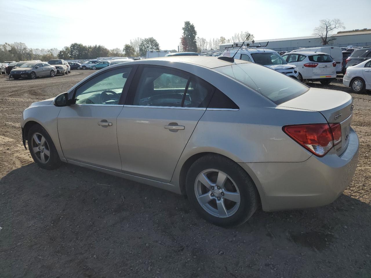 VIN 1G1PC5SB5F7226562 2015 CHEVROLET CRUZE no.2