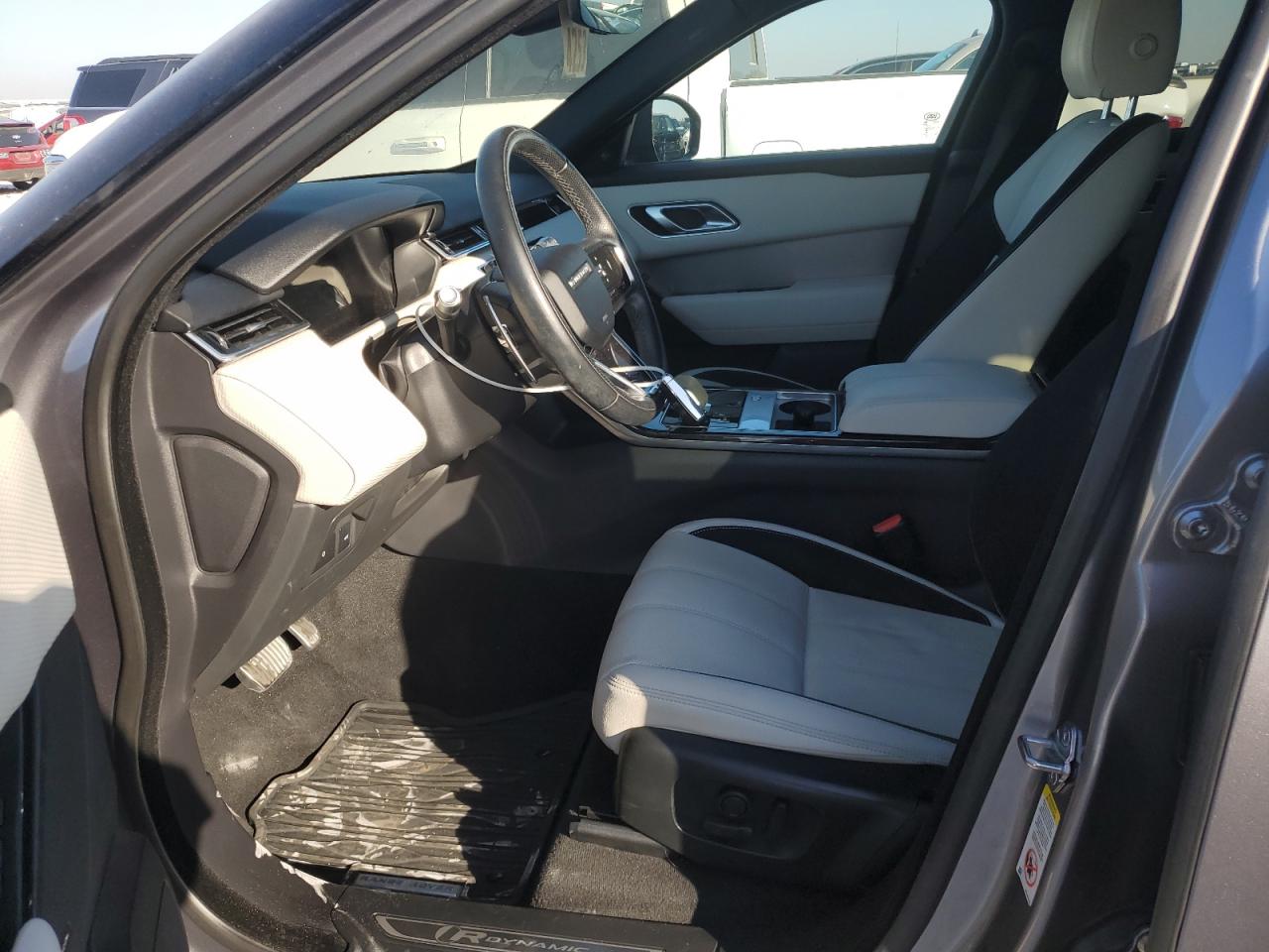 2021 Land Rover Range Rover Velar R-Dynamic S VIN: SALYT2EX1MA309884 Lot: 74507034