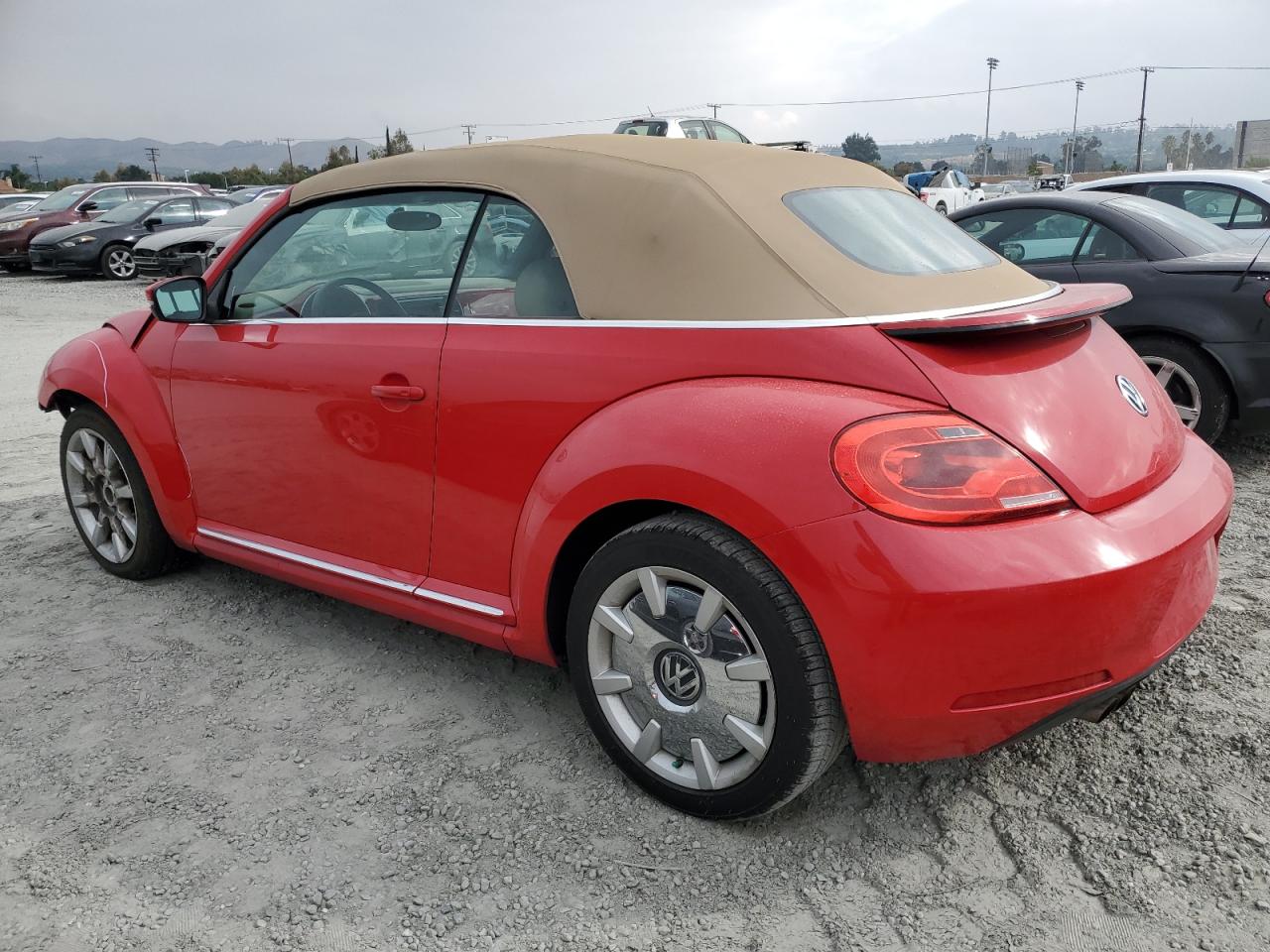 2013 Volkswagen Beetle - Image 2