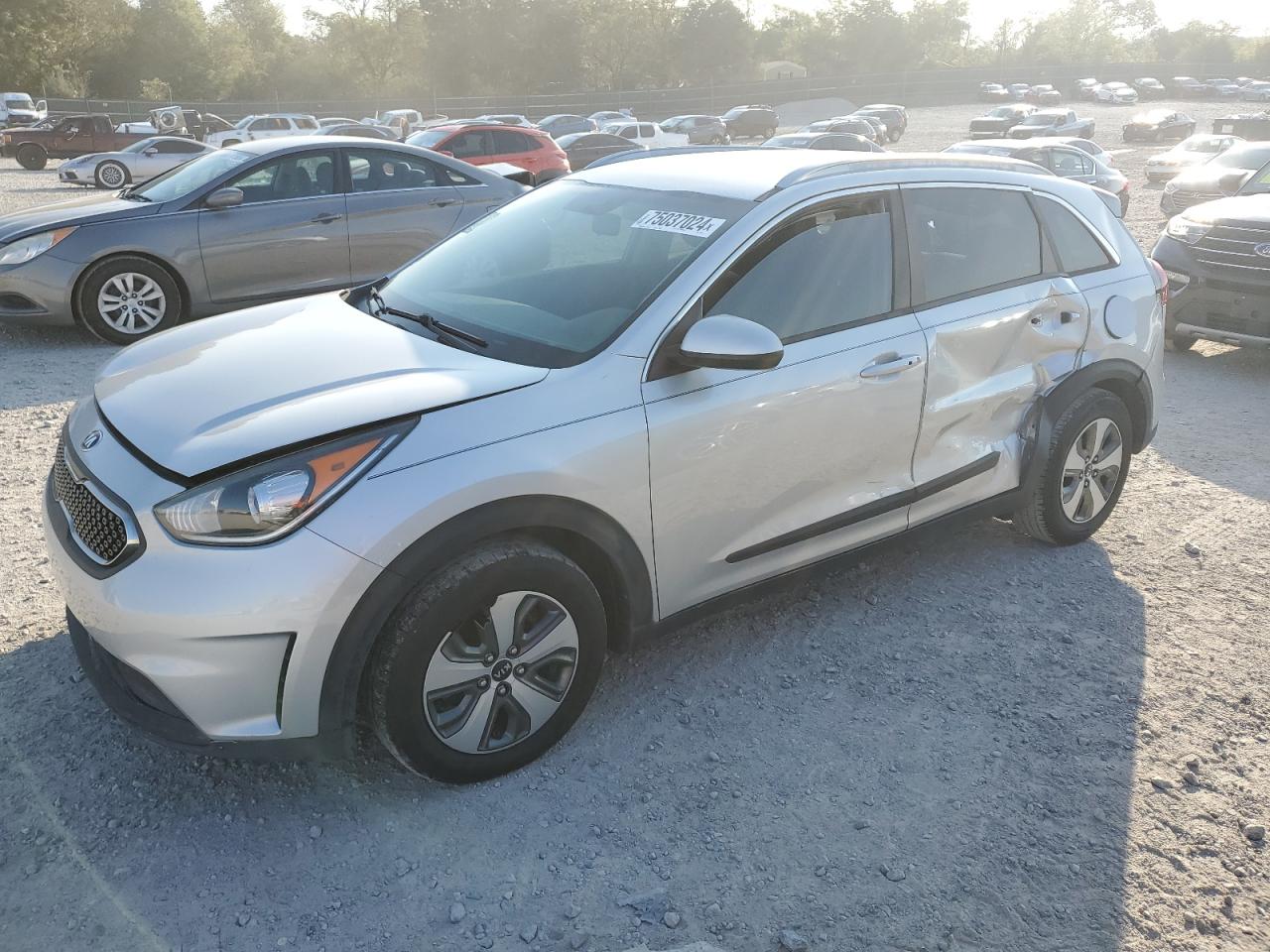 KNDCB3LC6K5224751 2019 KIA NIRO - Image 1