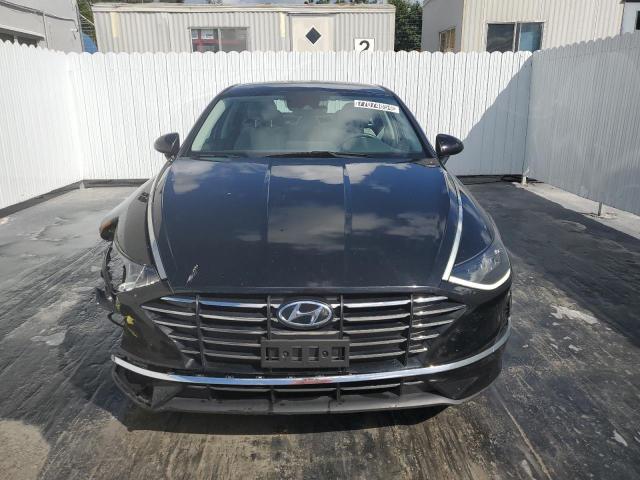 5NPEG4JA4MH127939 Hyundai Sonata SE 5