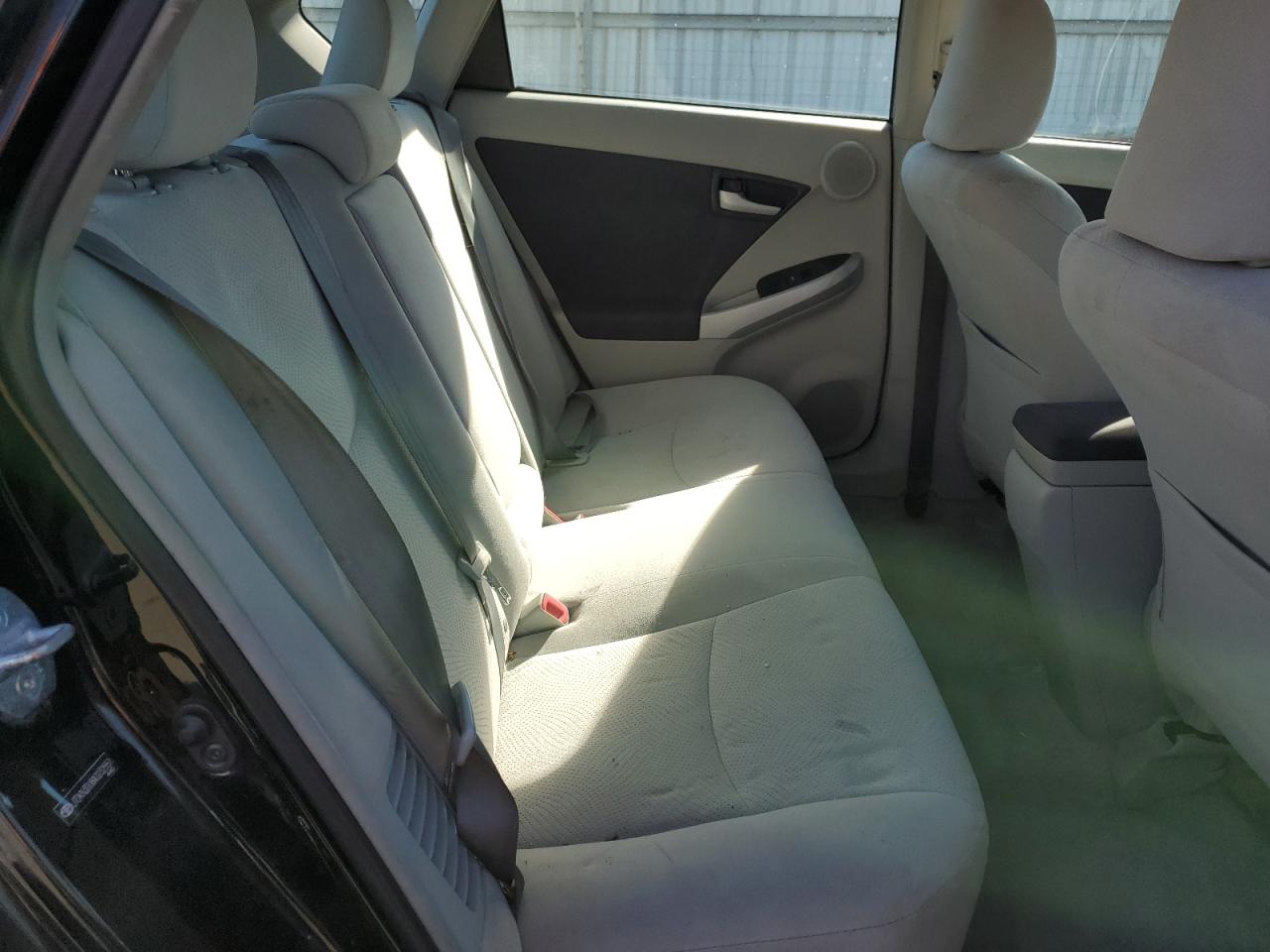 2010 Toyota Prius - Image 10