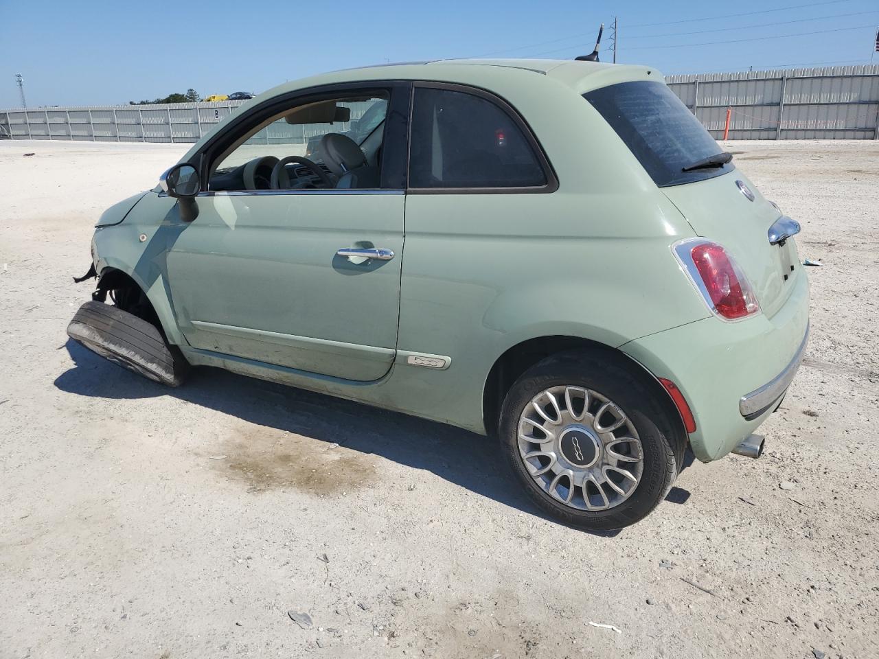 2013 Fiat 500 - Image 2