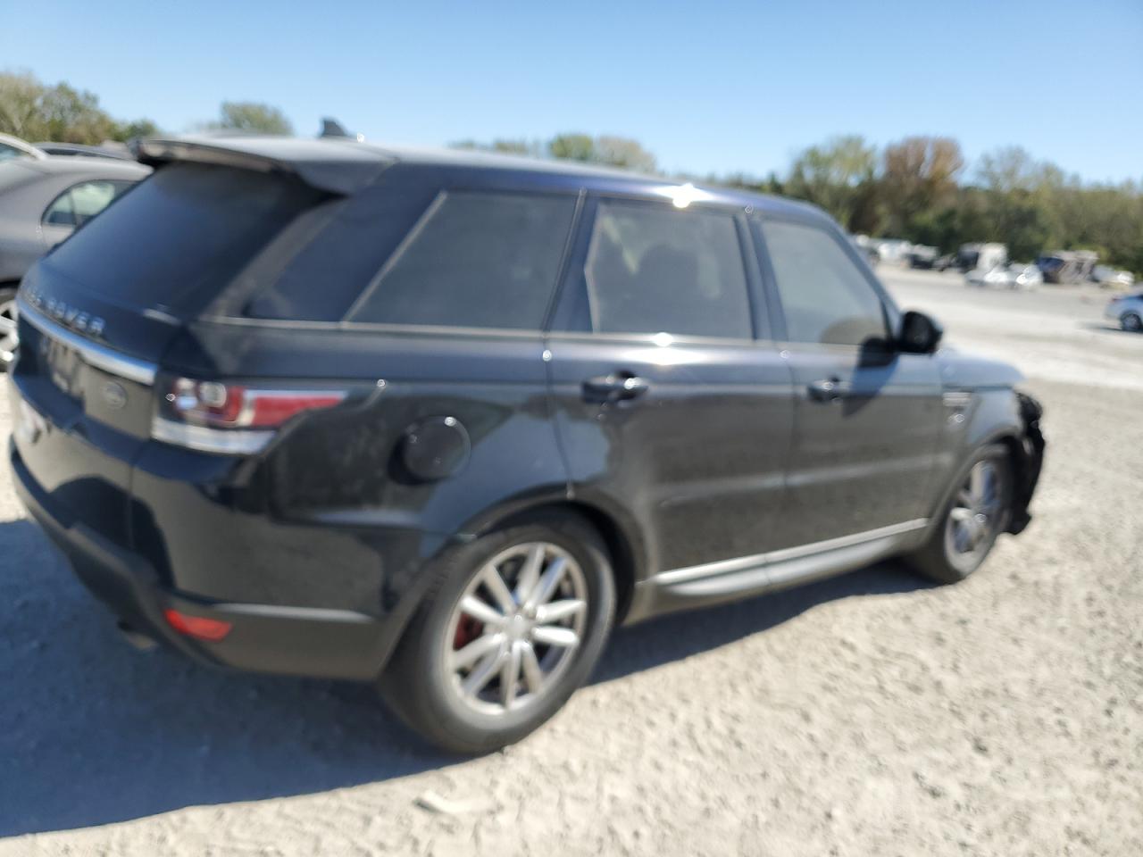 2016 Land Rover Range Rover - Image 3