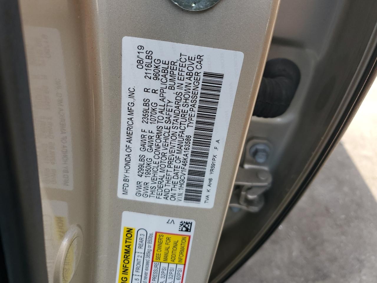 1HGCV1F46KA163586 2019 Honda Accord Ex