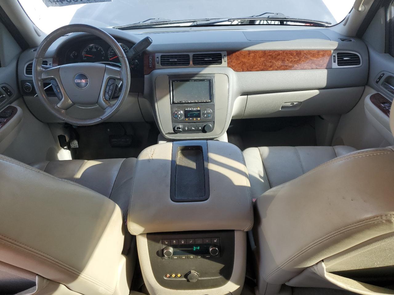 2009 GMC Yukon - Image 8