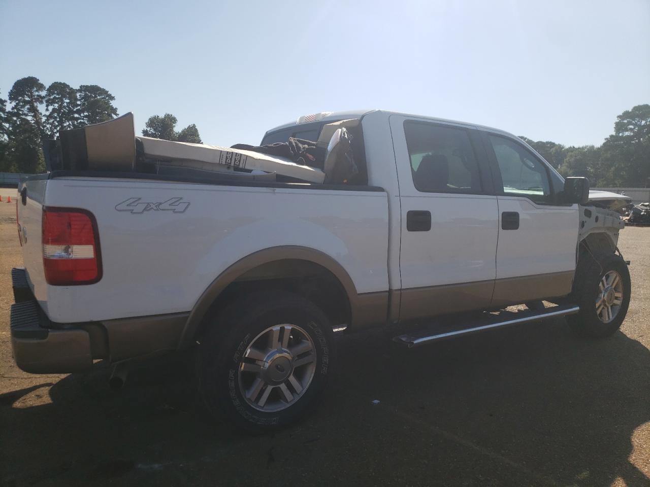 2005 Ford F-150 - Image 3