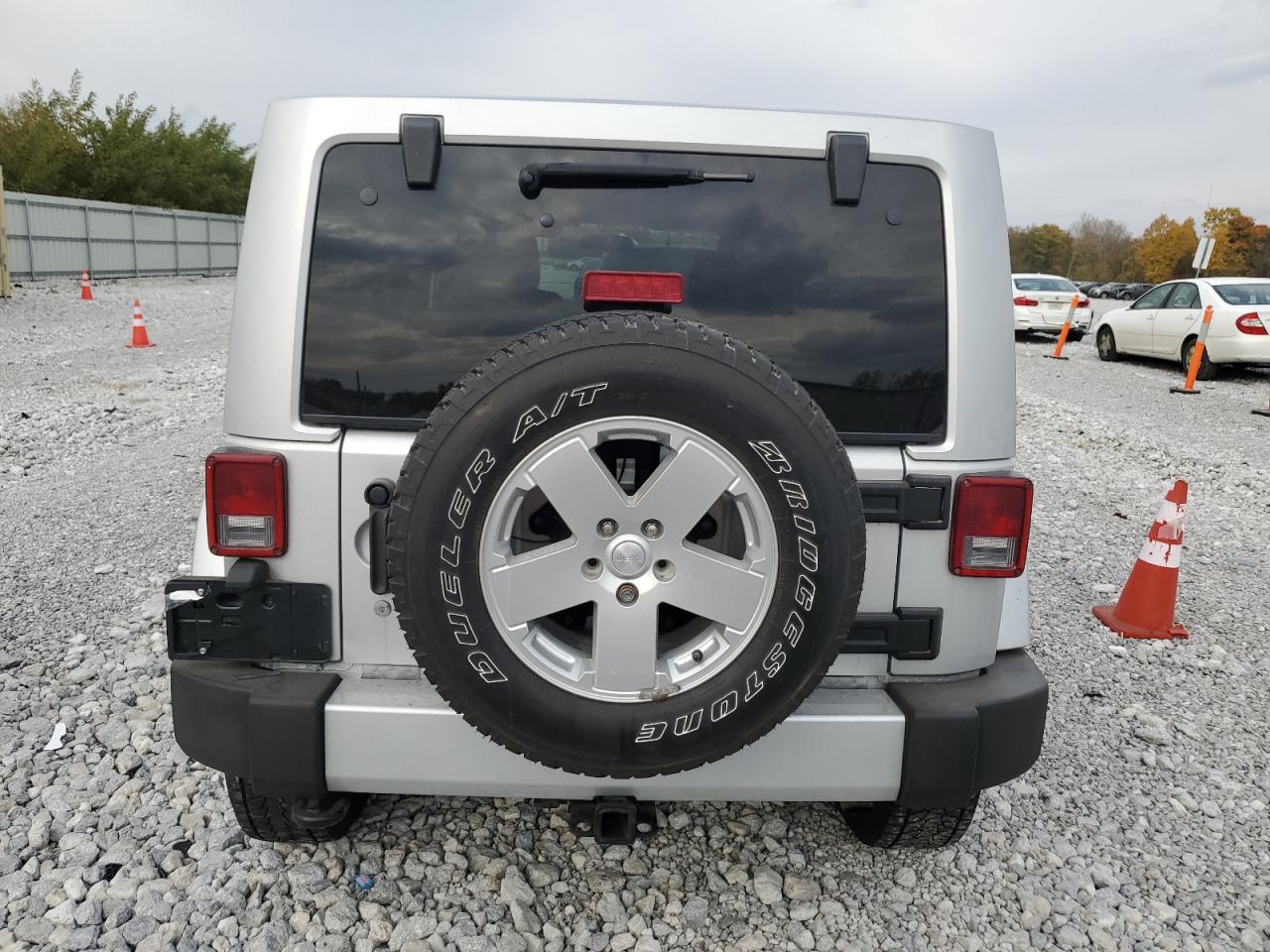 2012 Jeep Wrangler Unlimited Sahara VIN: 1C4BJWEG1CL117961 Lot: 77594034