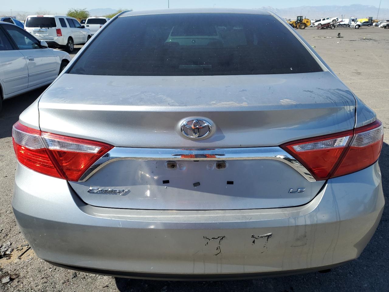 2015 Toyota Camry Le VIN: 4T1BF1FK9FU105008 Lot: 75434474