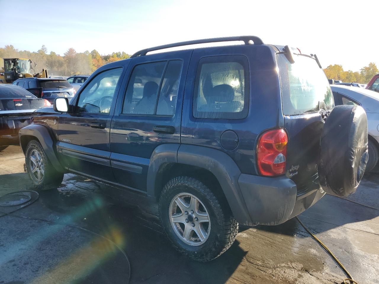 2004 Jeep Liberty (North America) - Image 2