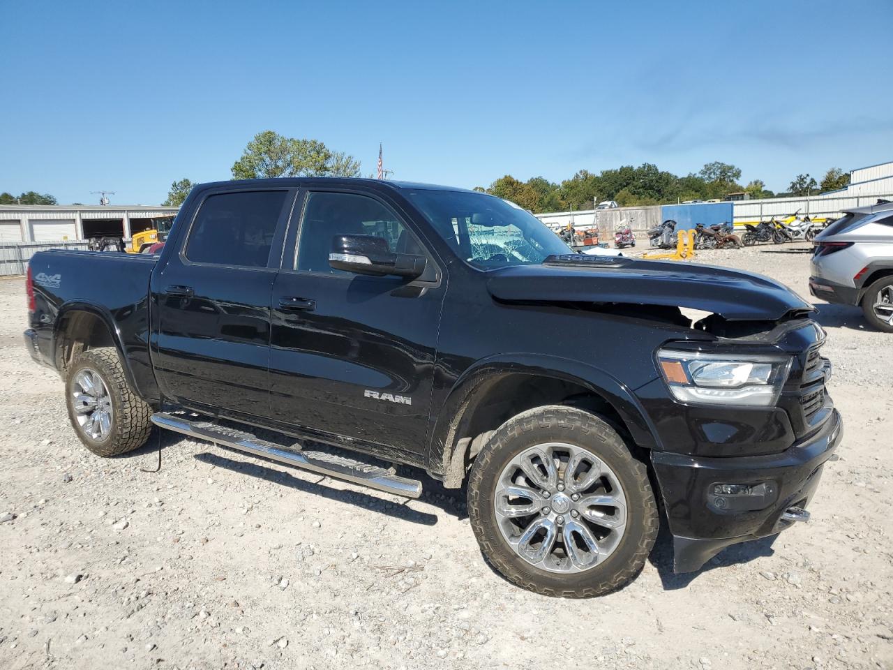 2020 RAM 1500 - Image 4