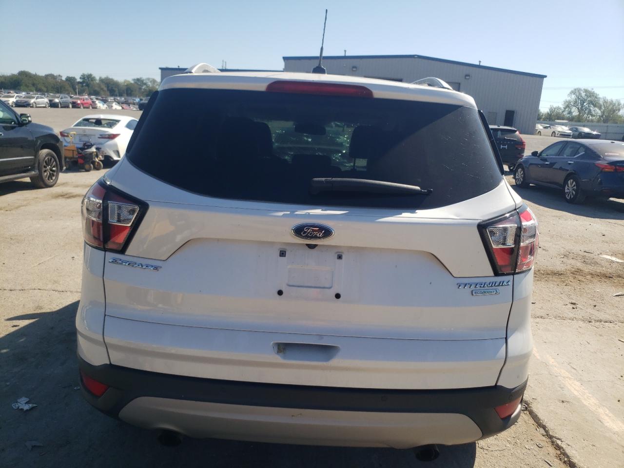 1FMCU0JD1HUE69973 2017 Ford Escape Titanium