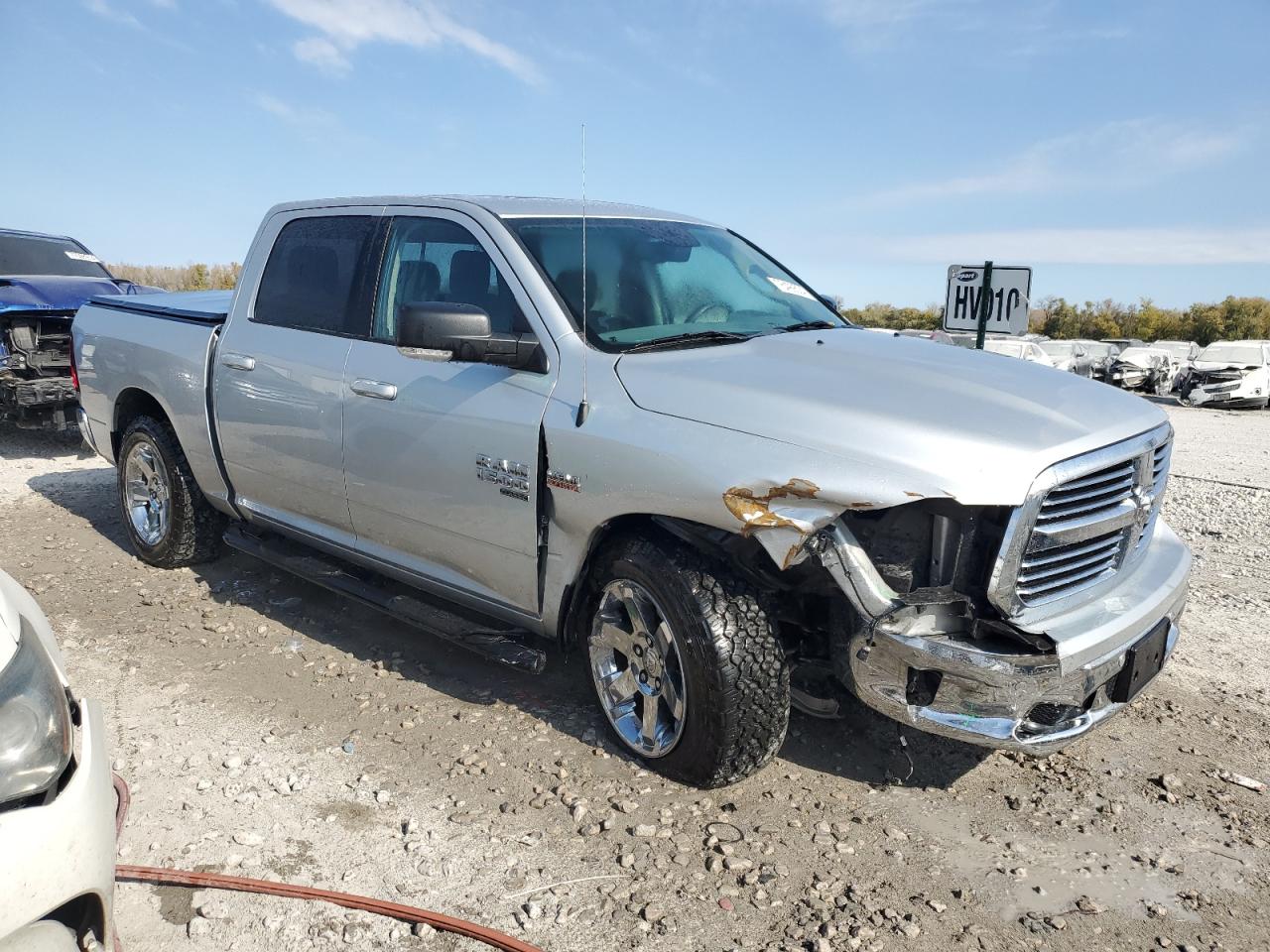2019 RAM 1500 - Image 4