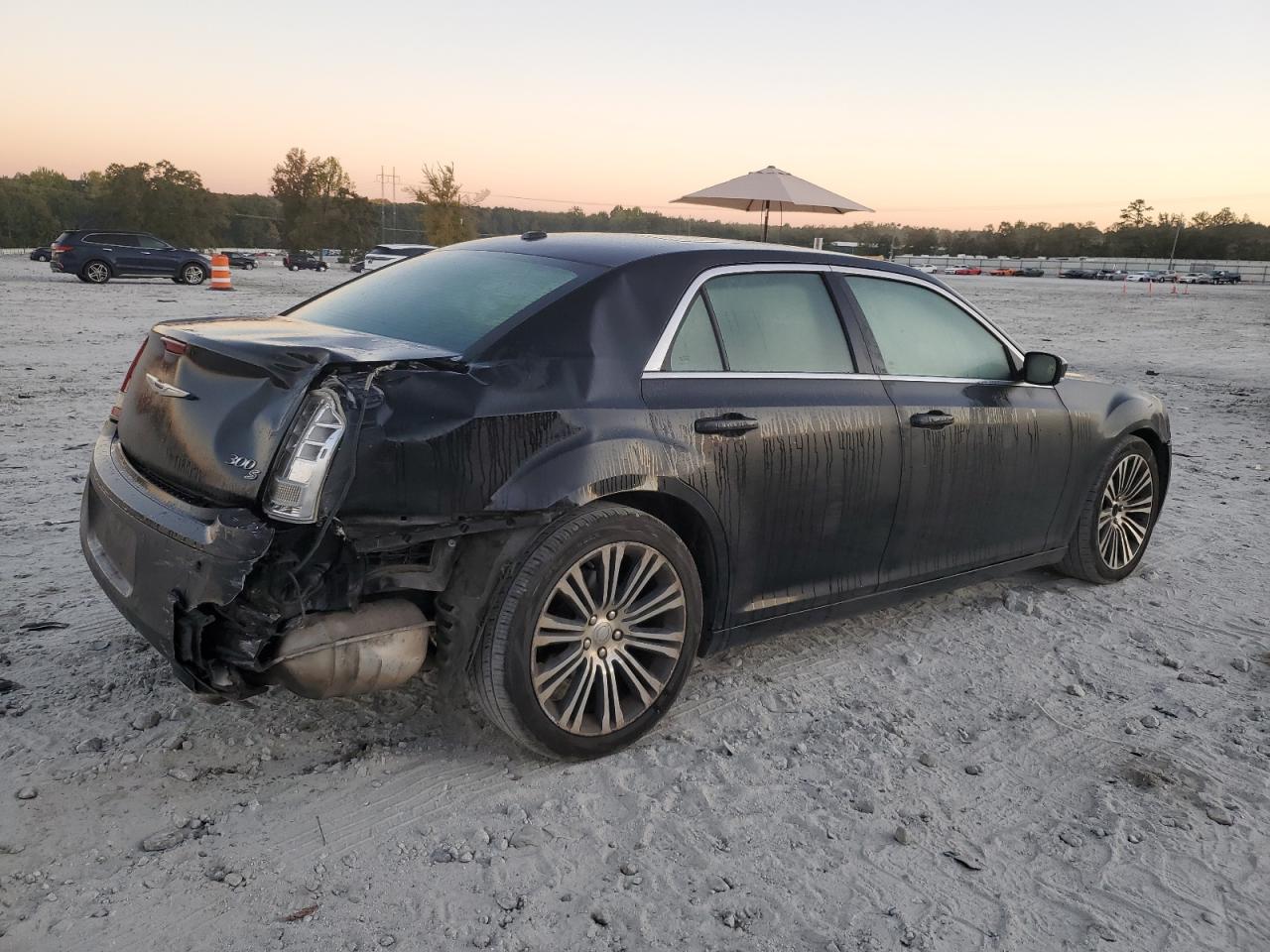 2013 Chrysler 300 - Image 3