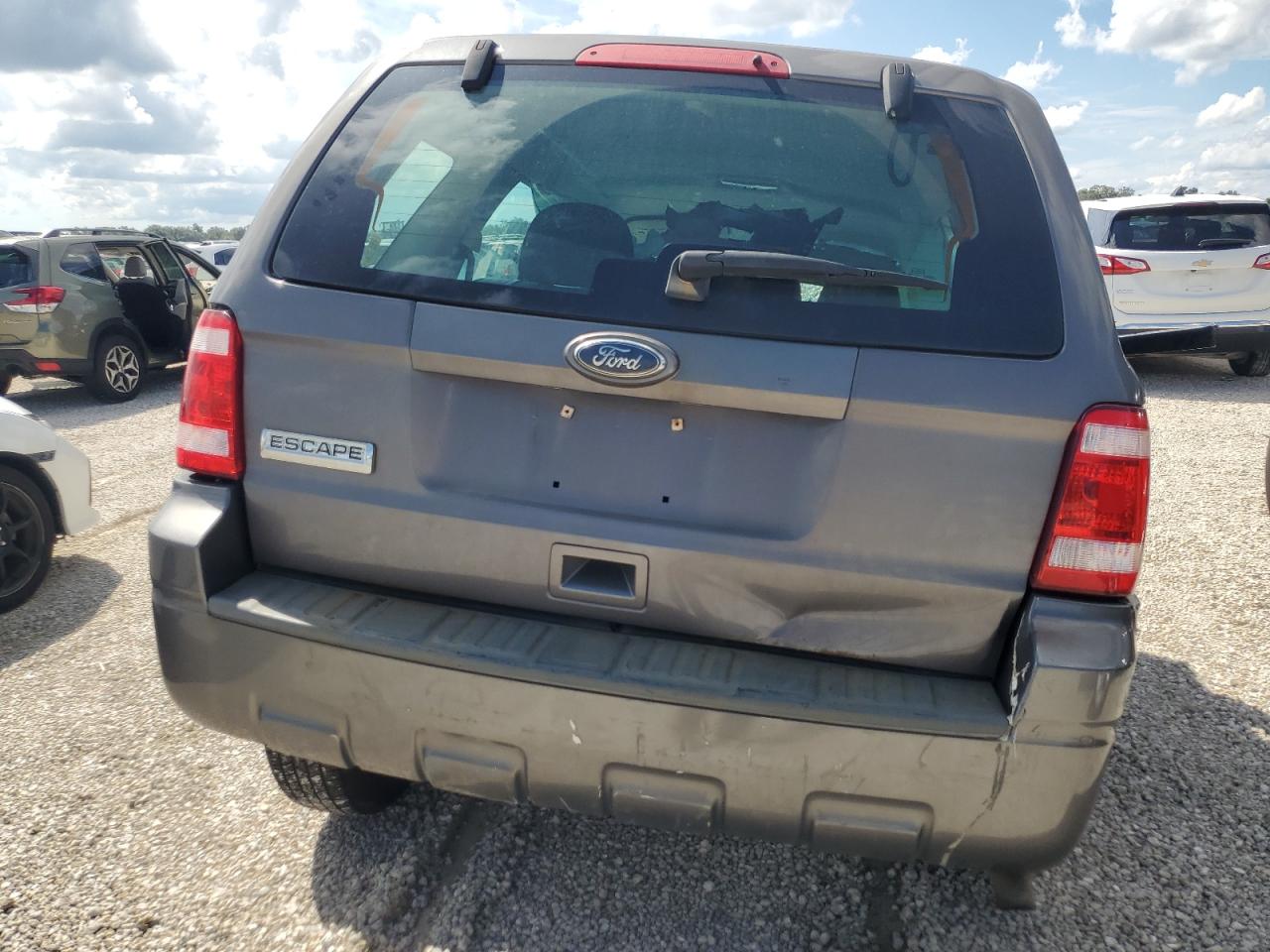 1FMCU0C77BKA61701 2011 Ford Escape Xls