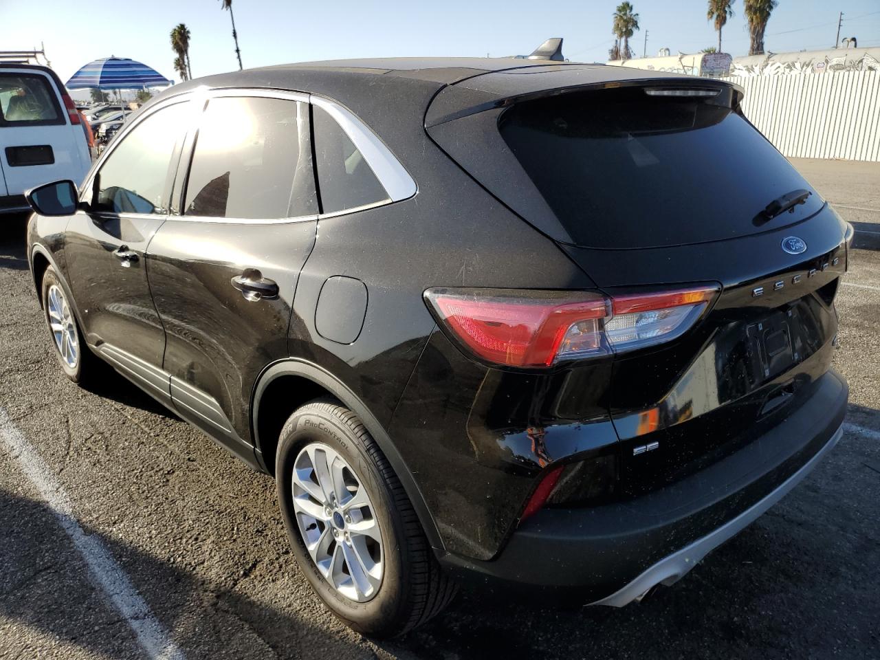 2022 Ford Escape - Image 2