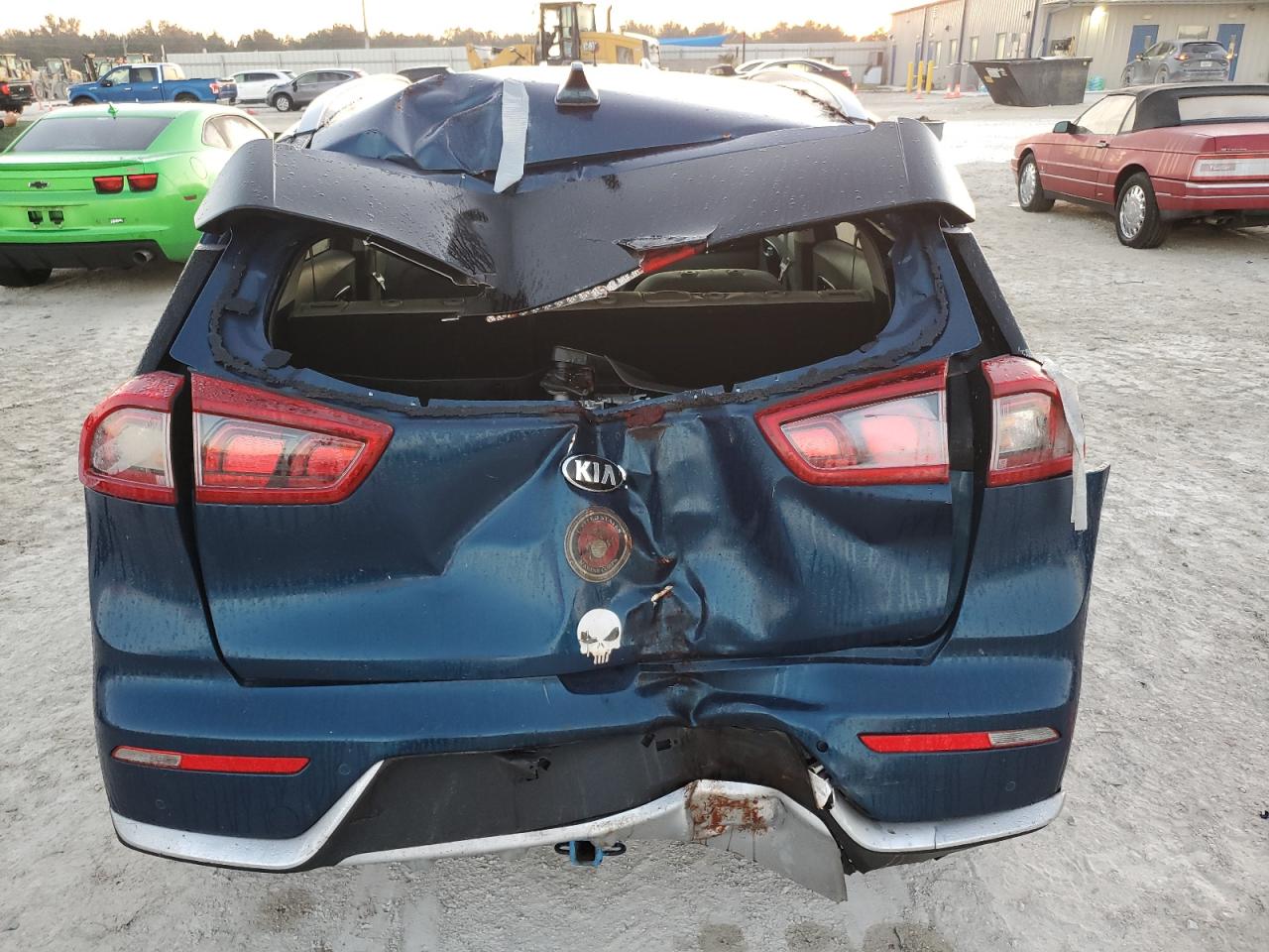 2019 Kia Niro Touring VIN: KNDCE3LC3K5235794 Lot: 77174244