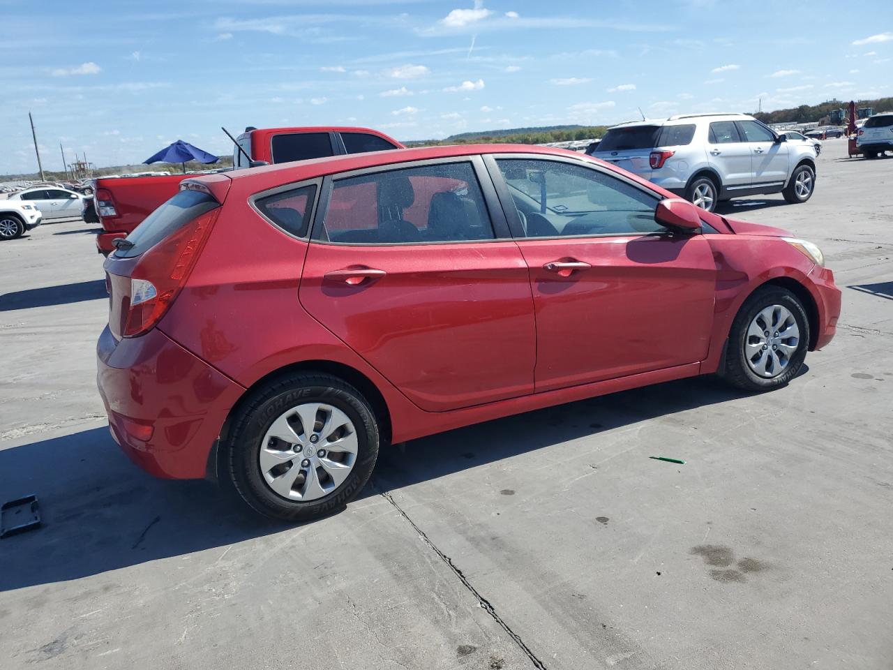 2015 Hyundai Accent - Image 3