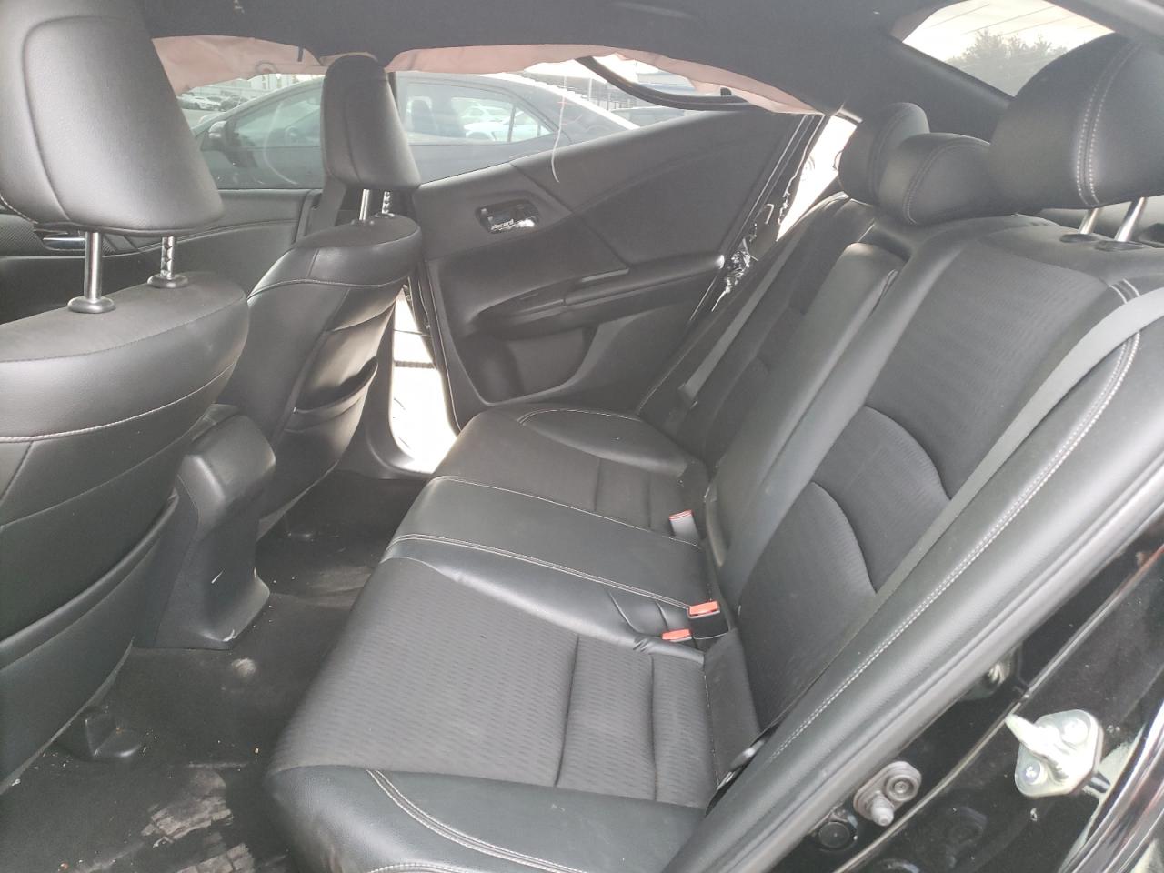 2016 Honda Accord - Image 10