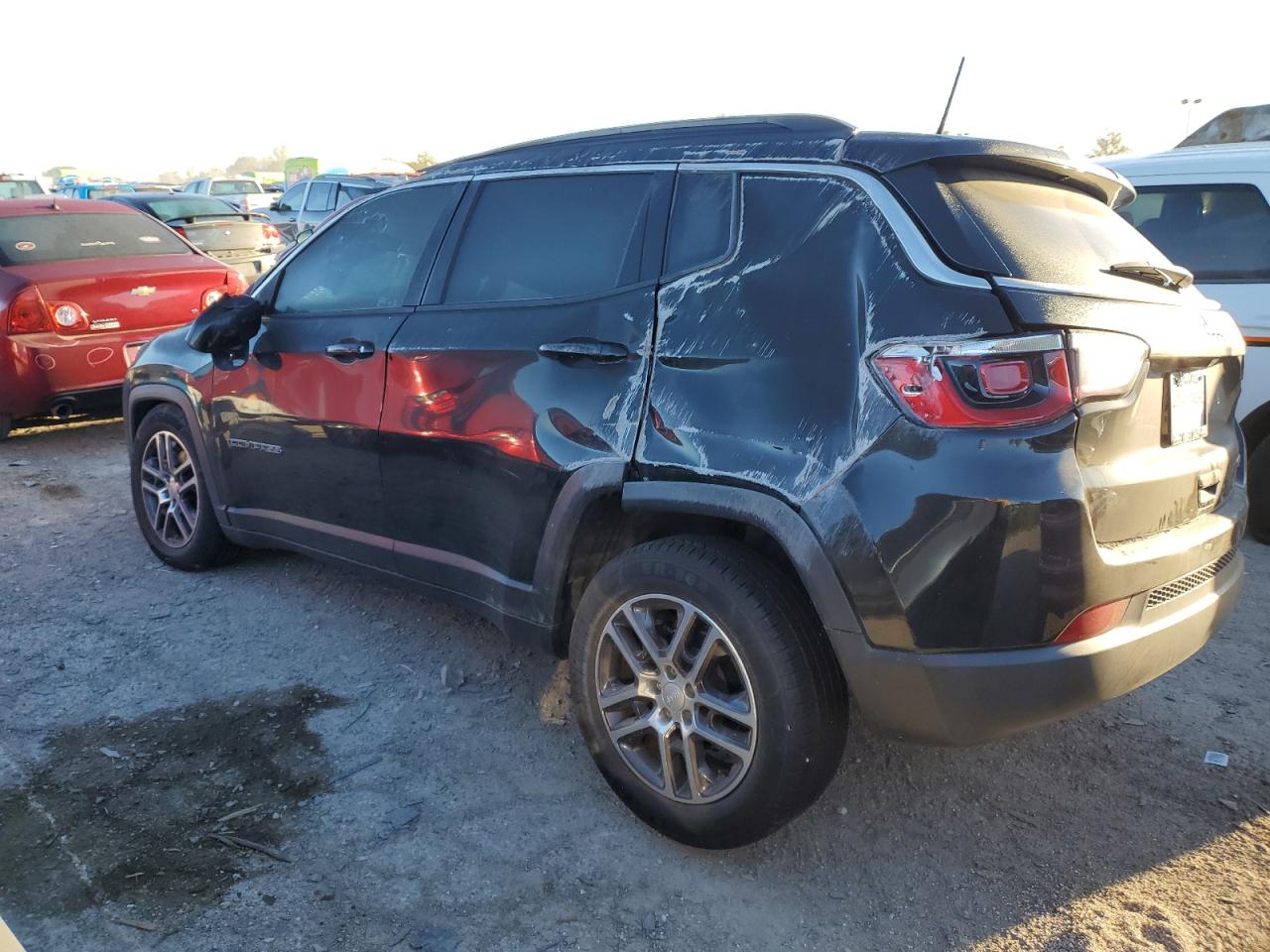 2019 Jeep Compass - Image 2
