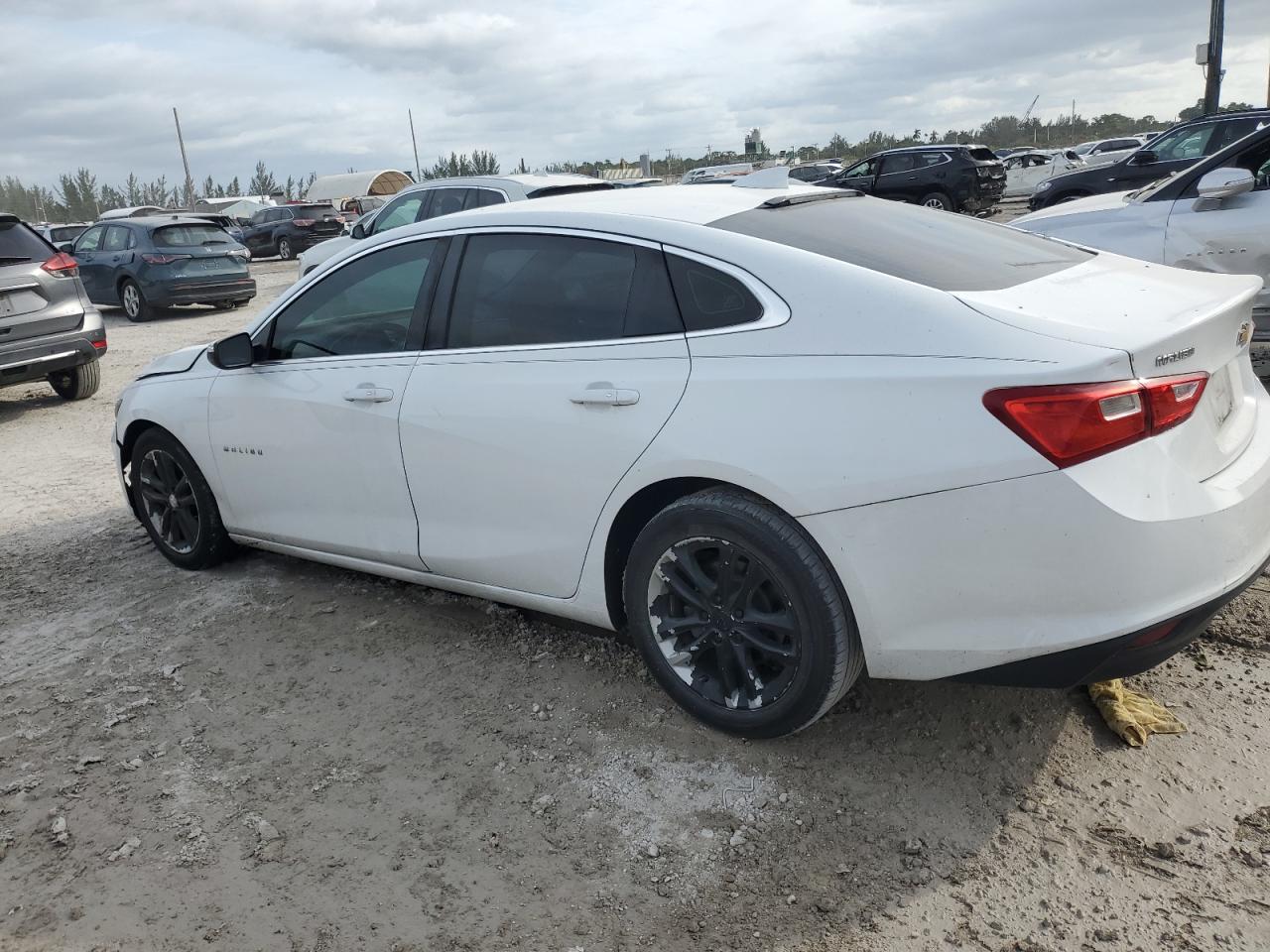 2018 Chevrolet Malibu Lt VIN: 1G1ZD5ST7JF213017 Lot: 76235254