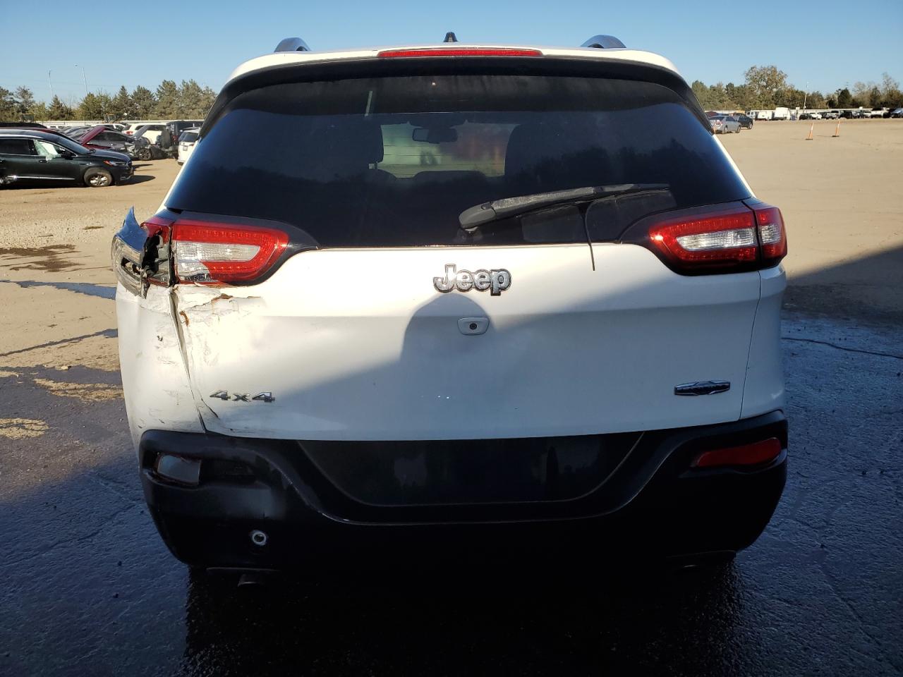 2014 Jeep Cherokee Latitude VIN: 1C4PJMCS0EW192346 Lot: 76816404