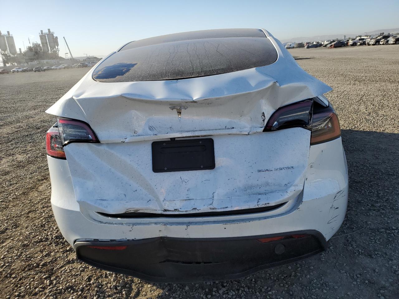 7SAYGDEE5PA130152 2023 Tesla Model Y