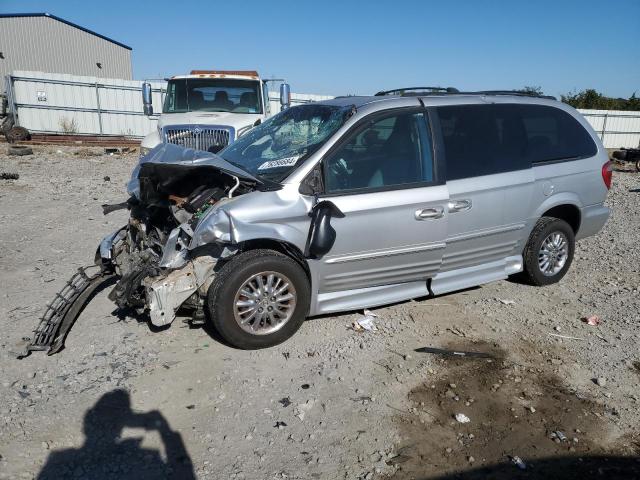 2004 Chrysler Town & Country Touring