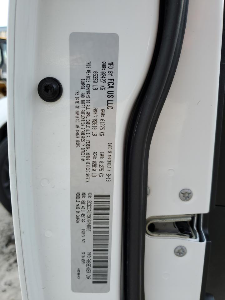 2019 Chrysler 300 - Image 12