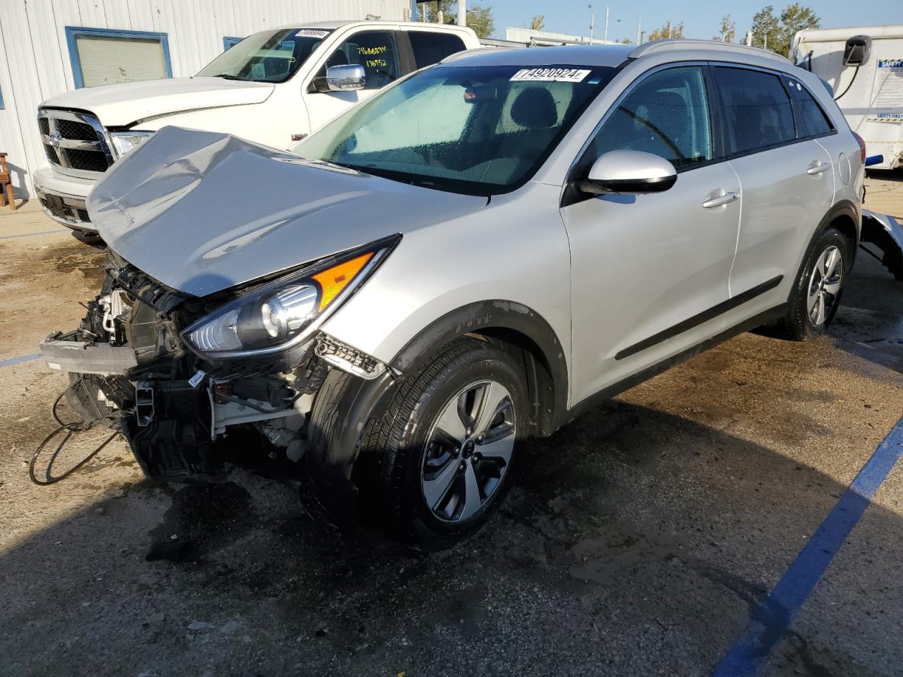 2017 Kia Niro - Image 1